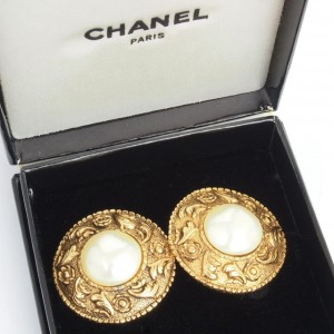 Chanel Faux Pearl Earrings 1