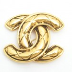 Chanel brooch large logo 2