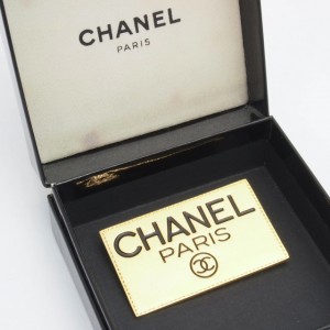 Chanel brooch nametag 1