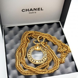 Chanel Loupe Necklace 1