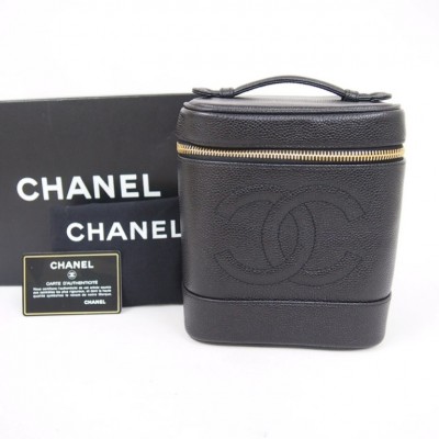 Chanel Vanity bag 1